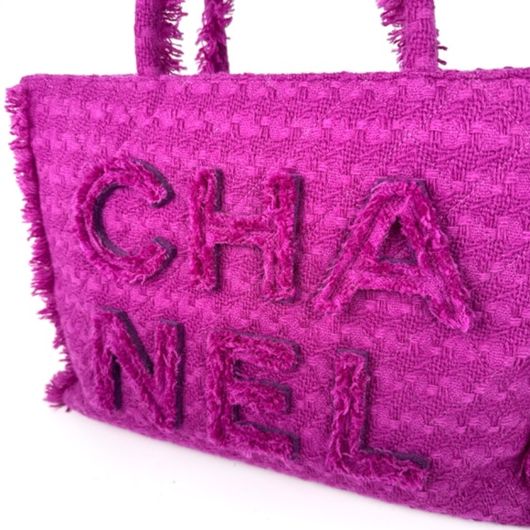Authentic CHANEL Wool Tweed Giant Logo Purple Pink  Zip Shopping Tote  Bag - Picture 5 of 10